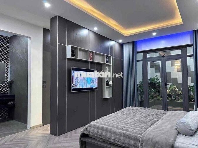 CẦN BÁN GẤP NHÀ NGAY CHỢ BÌNH CHÁNH , GIÁ 870 TRIỆU -SHR