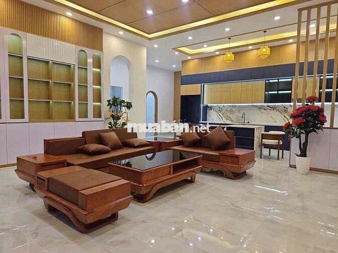 Bán biệt thự sân vườn 1 tỷ 980 triệu- Bình Chánh