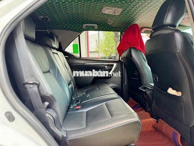 Toyota Fortuner 2024 2.4 AT 4x2 - 17.000 km