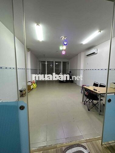 Nhà HXH 6m Trần Thái Tông, 3 lầu, 5PN, 5WC. Có dòng tiền cho thuê cao