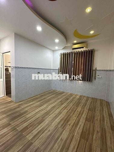 Nhà HXH 6m Trần Thái Tông, 3 lầu, 5PN, 5WC. Có dòng tiền cho thuê cao
