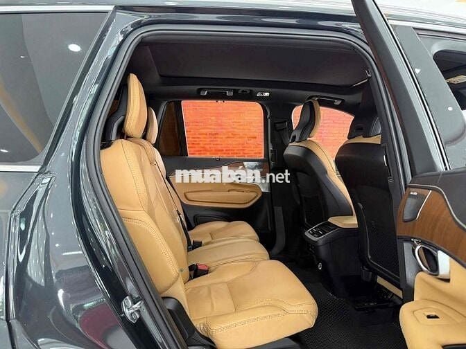 Bán gấp Volvo XC90 T6 Inscription 2018– Ưu đãi lớn