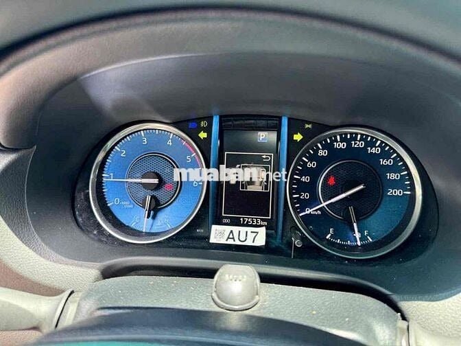 Toyota Fortuner 2024 2.4 AT 4x2 - 17.000 km