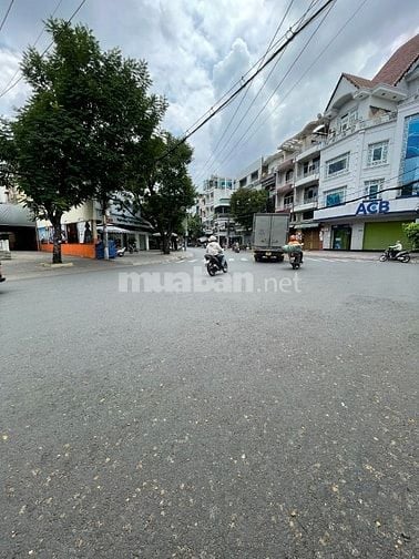 Cho Thuê Mặt tiền kinh doanh ngang 9m(45m2) 250a Nguyễn Hồng Đào QuậnT