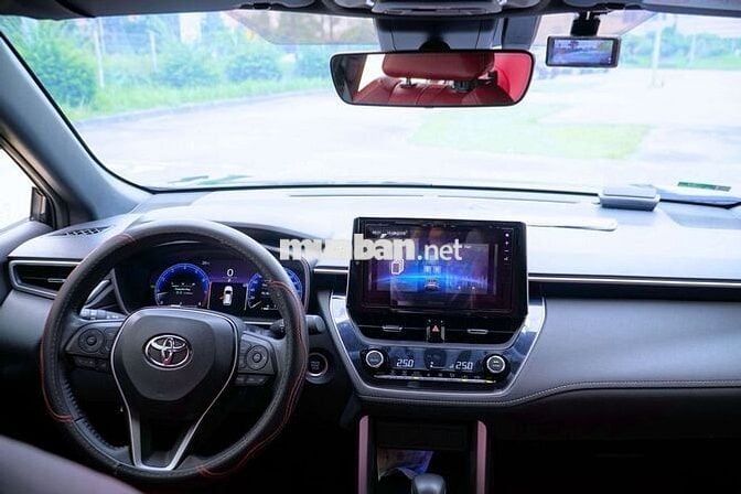 Toyota Corolla Cross 2024 1.8V - 12000 km