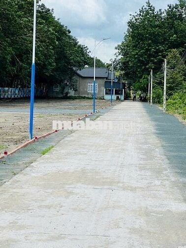 Chính chủ bán lô đất 180TR Ngay KHU CÔNG NGHIỆP MINH HƯNG,CHƠN THÀNH