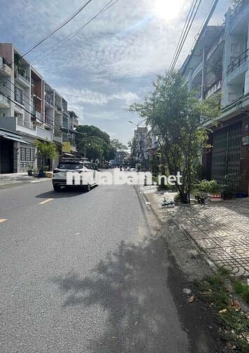 Đất full thổ gần siêu thị Aeon mt đ17
