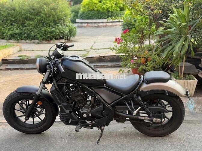 Honda rebel 300 2019 zin keng, odo 13k bstp