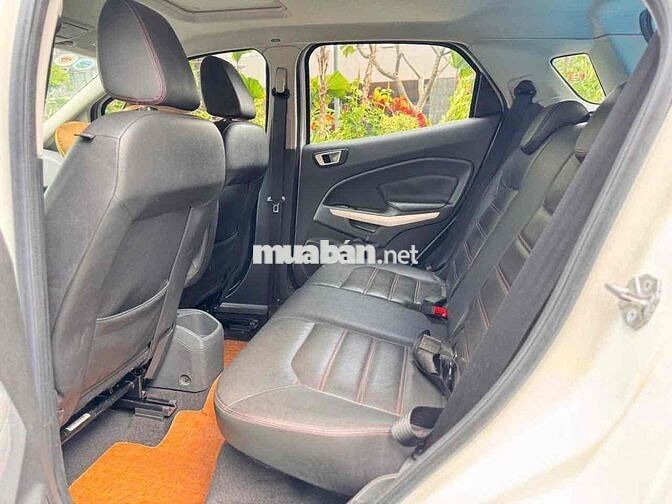Ford EcoSport 2016 1.5L Titanium AT - 61000 km