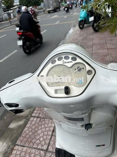 Vespa 125cc 2011 bs 59l1-32165