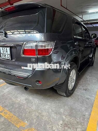Toyota Fortuner đời 2009 máy dầu xố sàn  xe đẹp