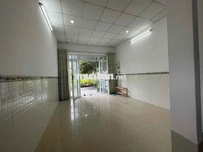 Nhà 2 phòng 2 máy lạnh hẻm giáp kdc 91B