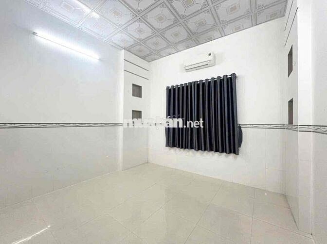 Nhà 4 phòng 4 máy lạnh KDC Đại Học Y Dược