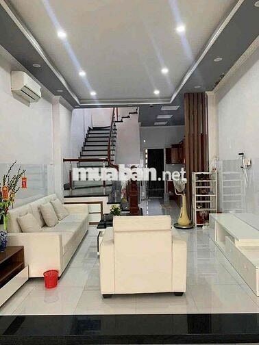 Nhà lầu 3 phòng full nội thất hẻm Hoàng Văn Thụ