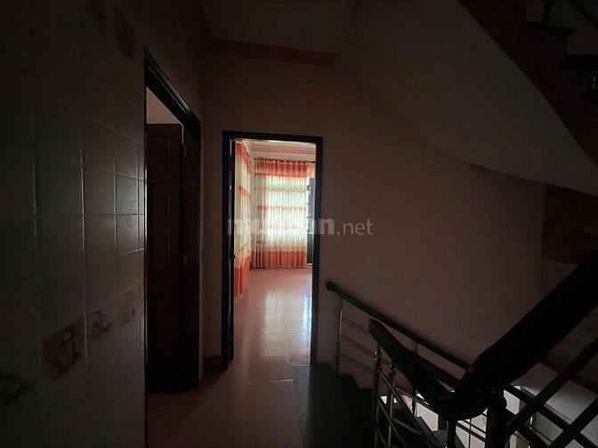 Nhà mặt tiền gần chợ Đầu Mối, 1T2L 7PN 5WC, ở + KD đa ngành nghề