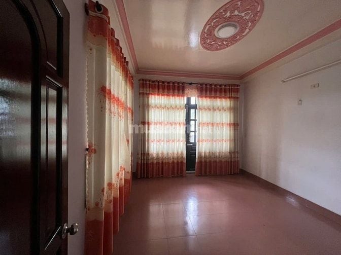 Nhà mặt tiền gần chợ Đầu Mối, 1T2L 7PN 5WC, ở + KD đa ngành nghề