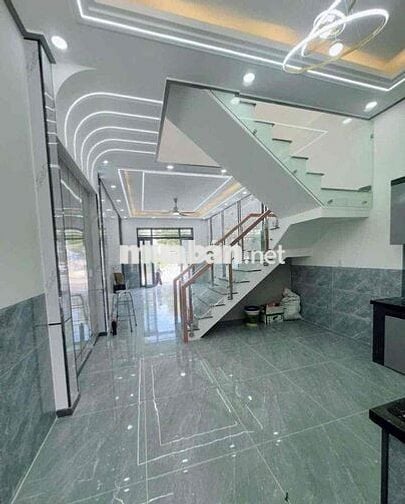 Bán nhà 2 lầu giá 1ty650 tại tân uyên BD