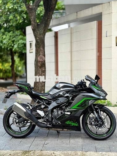 Kawasaki Zx25r model 2023 TFT