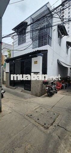 Bán Nhà  Đường Hẻm Nguyễn Văn Cừ, P1, Quận 5. DT: 3,3x11.Giá: 6,48 tỷ