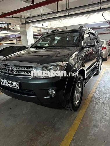 Toyota Fortuner đời 2009 máy dầu xố sàn  xe đẹp