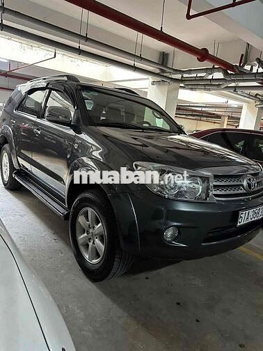 Toyota Fortuner đời 2009 máy dầu xố sàn  xe đẹp