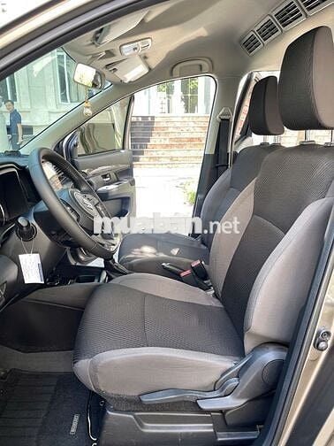 Suzuki Ertiga 2023 hybrid chuẩn gia đình 10000 km