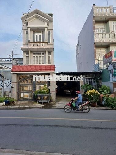 🏠 Nhà Mặt Tiền 3 lầu 5phòng 4vs có gara để xe, Đông Thạnh Hóc Môn 🏠