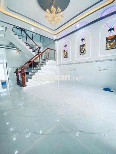 NHÀ ĐẸP GẦN UỶ BAN P5 cũ, Vừa ở kinh doanh thuận tiện