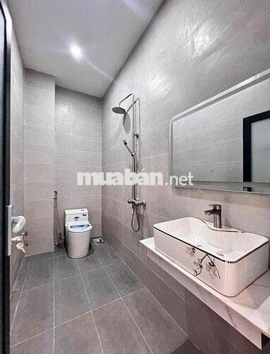 Bán nhà 2 lầu ngay KCN Nam Tân Uyên, TP Hồ Chí Minh.