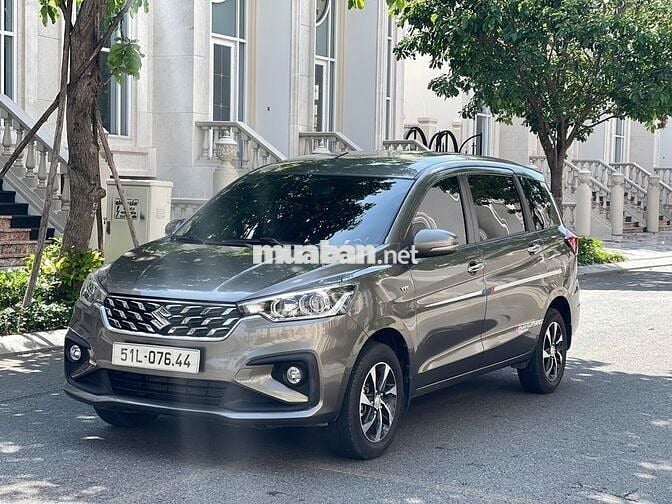 Suzuki Ertiga 2023 hybrid chuẩn gia đình 10000 km