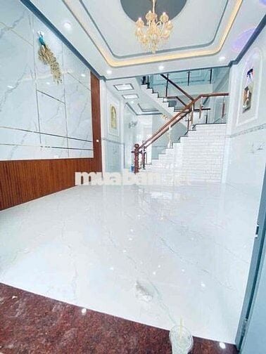 NHÀ ĐẸP GẦN UỶ BAN P5 cũ, Vừa ở kinh doanh thuận tiện