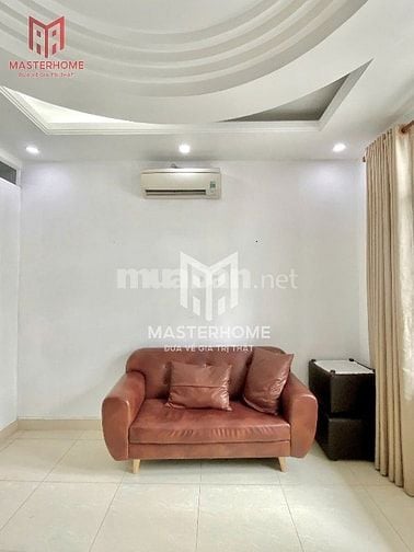 Bán tòa nhà căn hộ dịch vụ đường Phan Xích Long 