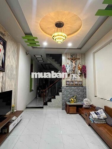 Nhà p.Tân Mai 1 trệt 1 lầu 3 phòng ngủ