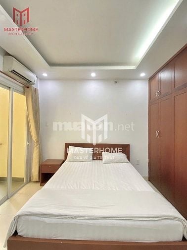 Bán tòa nhà căn hộ dịch vụ đường Phan Xích Long 