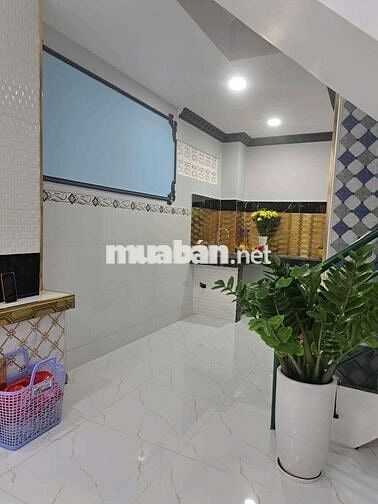 Nhà phố nhưng giá không lố mà xe hơi tới nhà