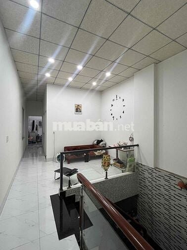 Nhà p.Tân Mai 1 trệt 1 lầu 3 phòng ngủ