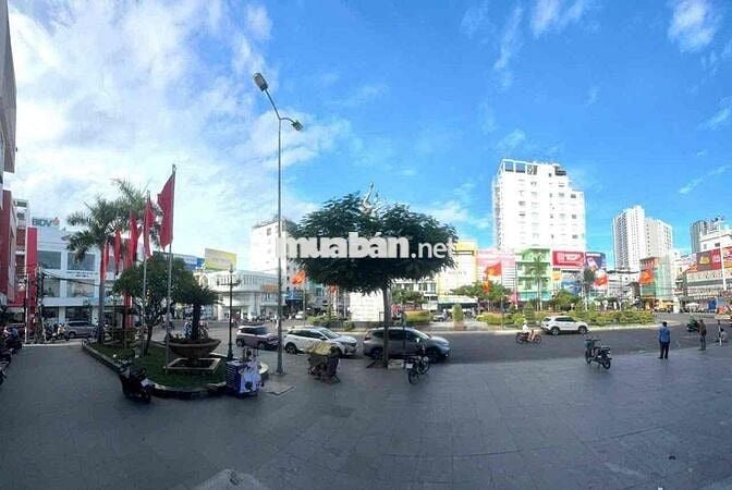 Bán Nhà Mặt Tiền đường 2/4 đoạn Ngay Thông tin  -