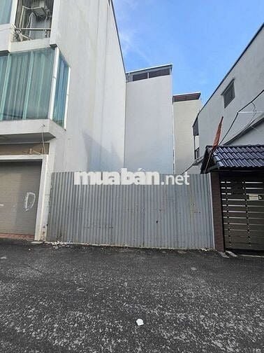 Nhà LÔ GÓC 72m², Mặt Tiền 5M Phân Lô Ô TÔ Tránh Kinh Doanh ở Linh Đàm