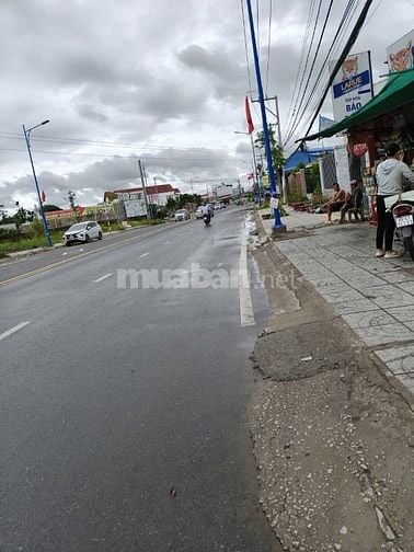 BÁN NỀN TẶNG NHÀ ĐANG CHO THUÊ CÓ DOANH THU 170 HOÀNG QUỐC VIỆT 
