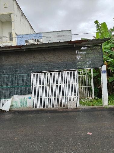 BÁN NỀN TẶNG NHÀ ĐANG CHO THUÊ CÓ DOANH THU 170 HOÀNG QUỐC VIỆT 