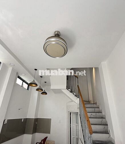 TÂN BÌNH LÔ GÓC - XE HƠI ĐẬU CỬA - 4 TẦNG - ĐI BỘ RA CHỢ PHẠM VĂN HAI