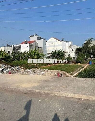 1 lô *** Mặt tiền 185m2 Tân An Hội giá chỉ hơn 2tỷ Sổ hồng riêng