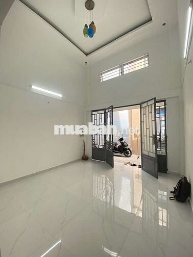 Quận 7 bán nhà 2 phòng ngủ, 2wc, nội khu chợ Tân Mỹ