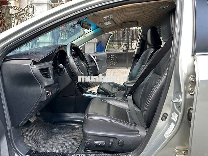 Bán Nhanh Xe Toyota Corolla Altis 2014 1.8G