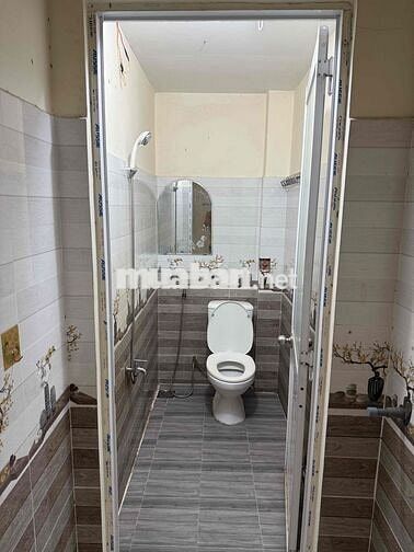 Cho Thuê Nhà Nguyên Căn 4x13 Gần QTSC