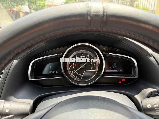Mazda 3 2015 2.0 AT Sedan - 89000 km