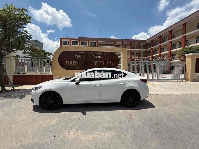 Mazda 3 2015 2.0 AT Sedan - 89000 km