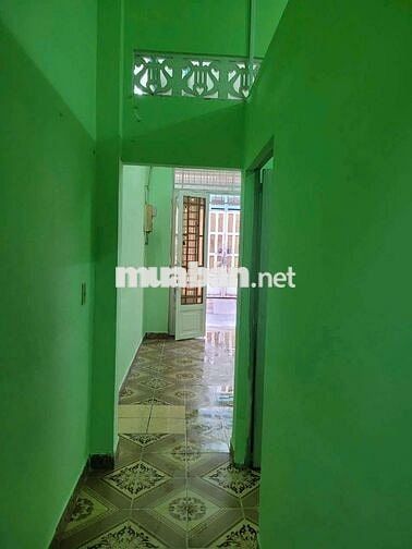 💢Cho thuê nhà 1trệt 1lầu 3pn 2wc 1bếp DT 4x13 nhà khu 38ha