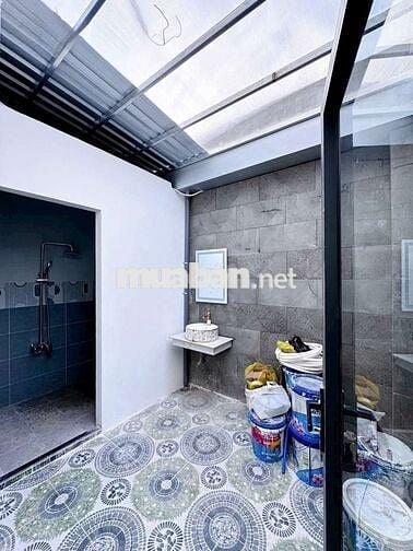 NHÀ XÂY MỚI - HẺM 311 NGUYỄN VĂN CỪ