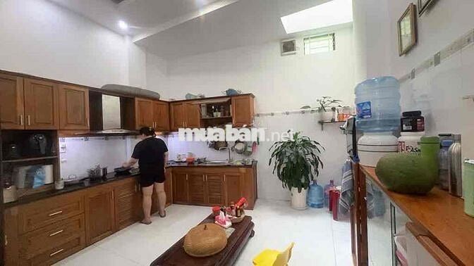 Cần Bán nhà tại gò vấp, hiện trạng tốt, có thể vào ờ ngay